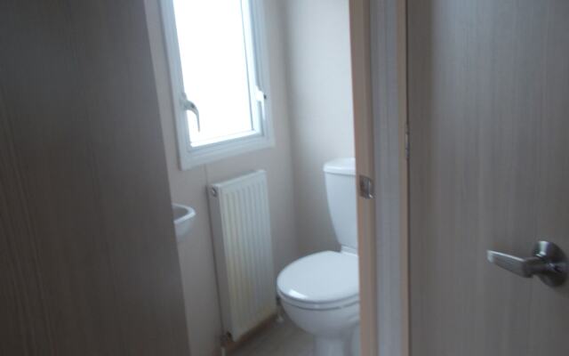 3-bed Cabin in Abergele Wales