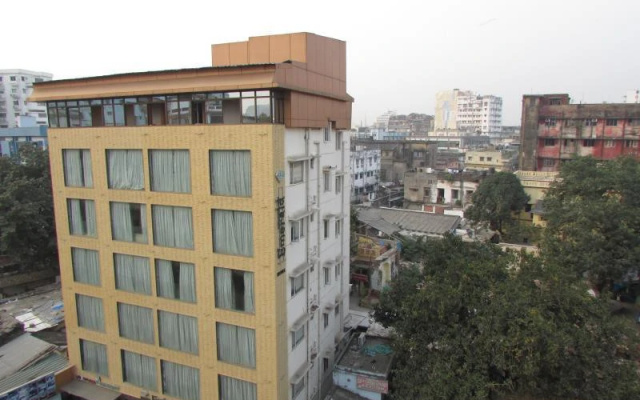 Hotel Emerald – Exterior – Kolkata