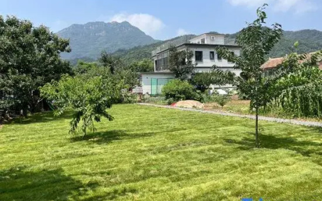 Hongjing Jiayuan Homestay