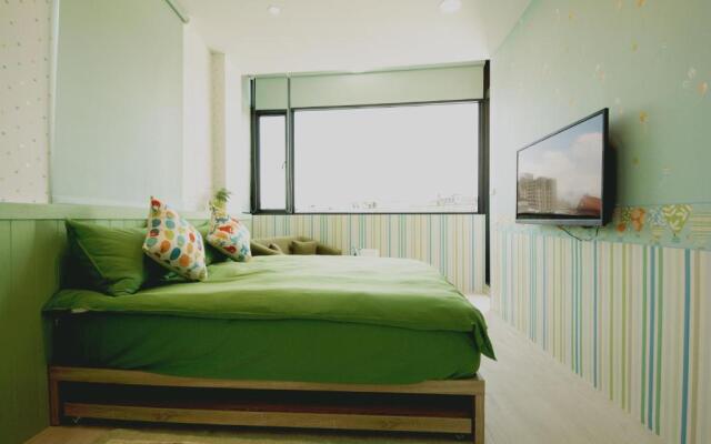 Camouflage Guest House