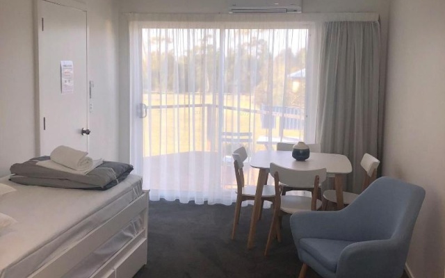 Orford Blue Waters – Guest Rooms – Orford