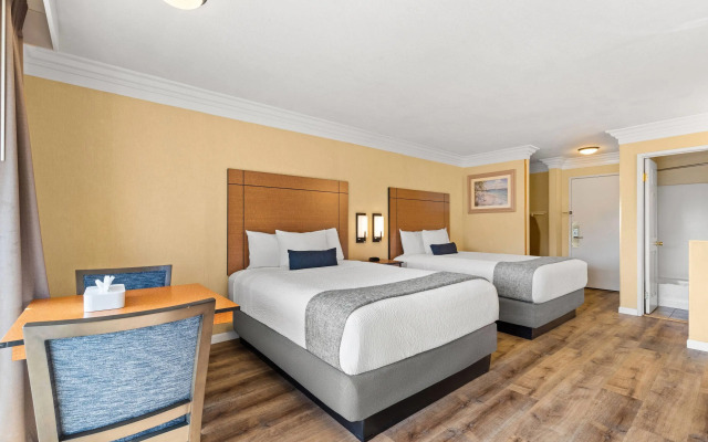 Travelodge by Wyndham San Clemente Beach