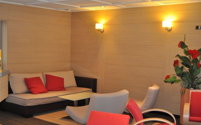 ibis Styles Annecy Gare Centre