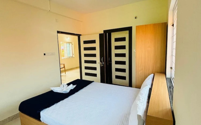 Goroomgo Golden Homes Puri