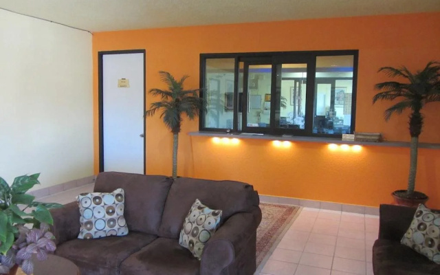 Best Classic Inn & Suites