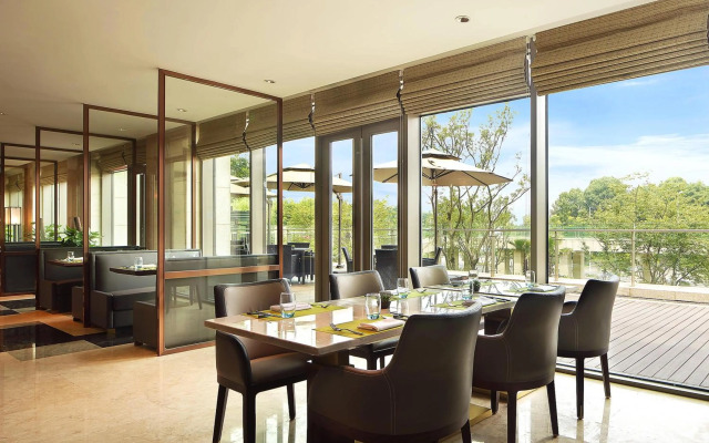 Sheraton Grand Hangzhou Binjiang Hotel