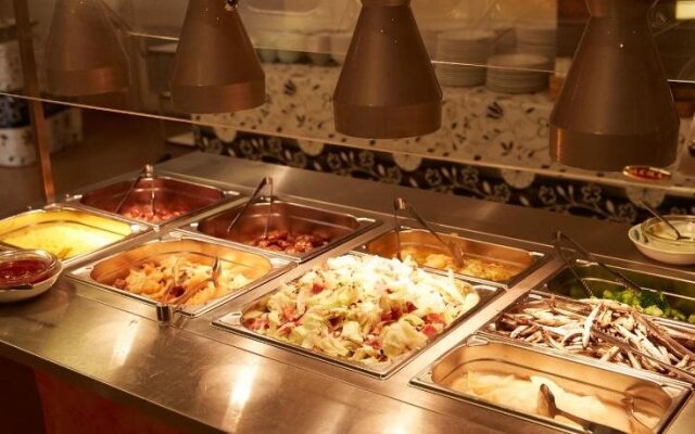 Hotel Aoshima Cinq Male