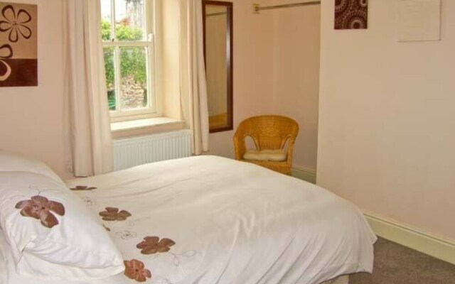 Castle Street Cottage