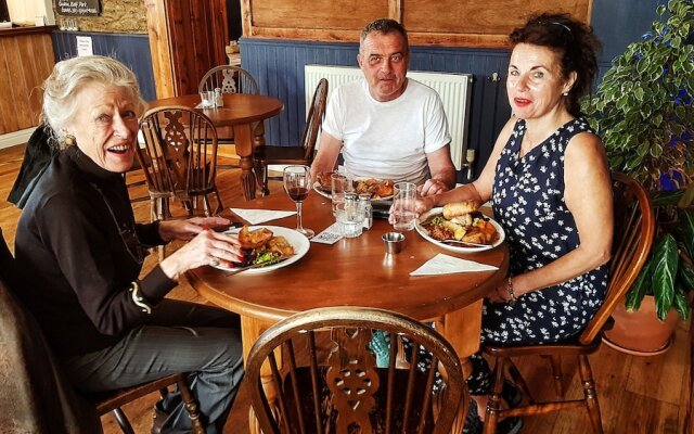 Jacobs Ladder Inn