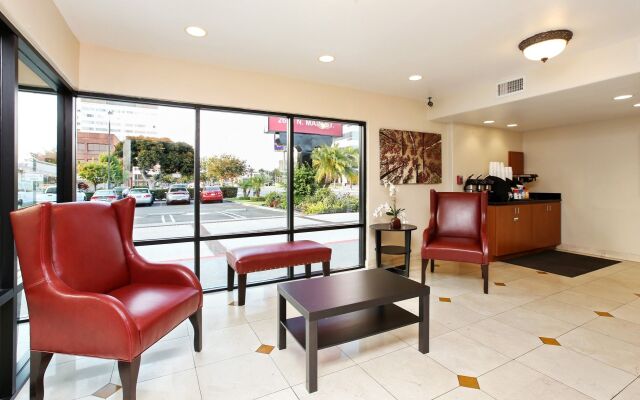 Red Roof Inn Santa Ana