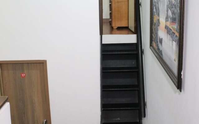 Sary house