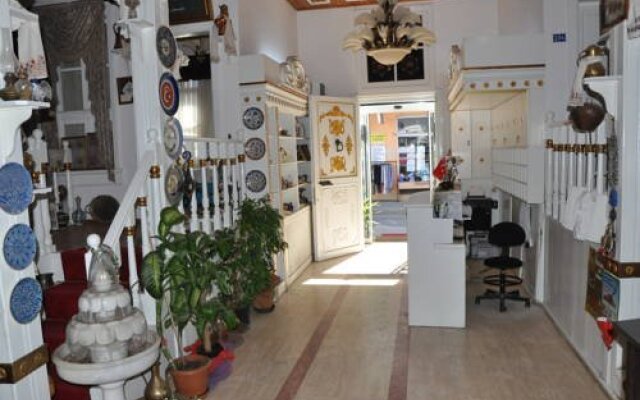 Esman Butik Hotel