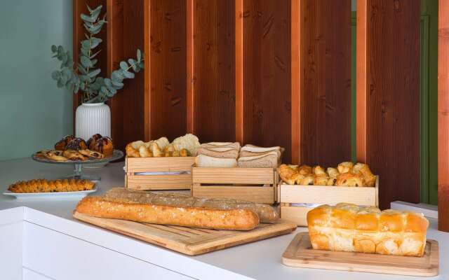 Paradou Mediterranee, BW Signature Collection