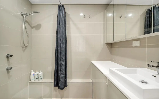 Bright 1 Bedroom Unit in the Heart of Manly
