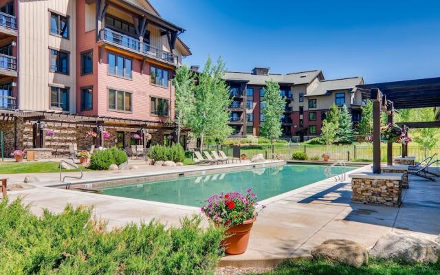 First Tracks 3105 1 Bedroom Condo by RedAwning