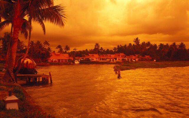 Kumarakom Lake Resort