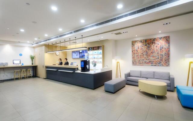 Hanting Hotel Zhengzhou Gaoxin District Headquarters Enterprise Base