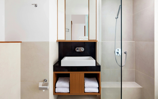 Fairfield by Marriott Bali Kuta Sunset Road