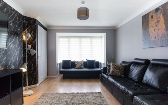 Lomond Serviced Apartments - Muir House