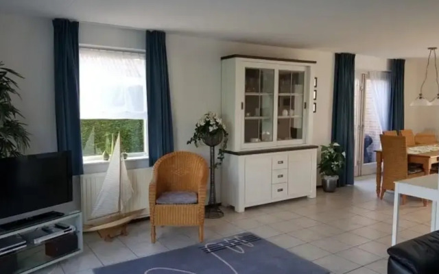 Comfy Bungalow With Terrace