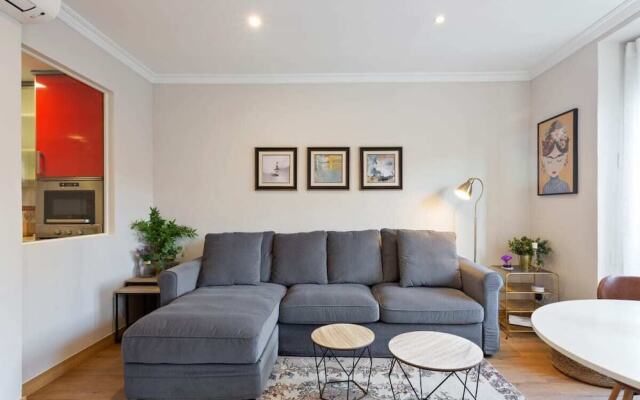 Elegant 1bed Apt Sleeps 4, in the Heart of Centro