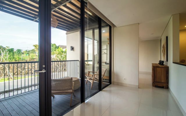 Tridi Beach Villa by Nagisa Bali