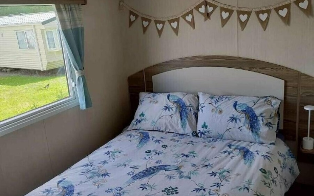 Marton Mere Holiday Village - Holiday Accommodation 17751