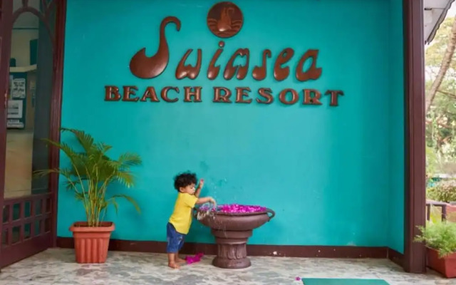 Swim Sea Beach Resort