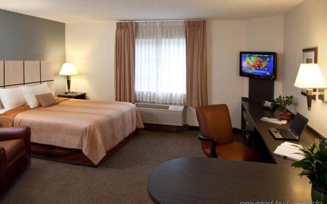 Sonesta Simply Suites Boston Braintree