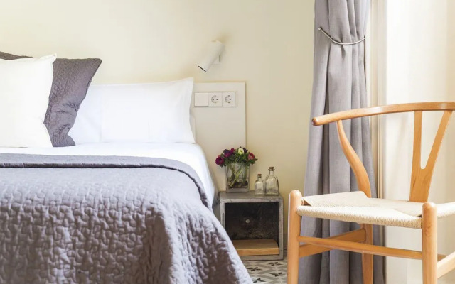 Colectia Stays Pau Claris