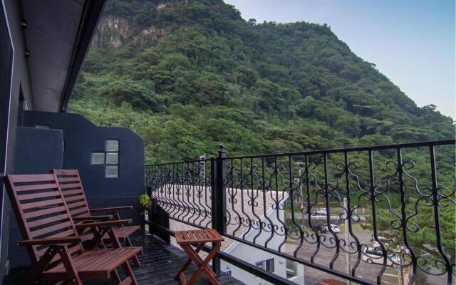 ISANA Resort