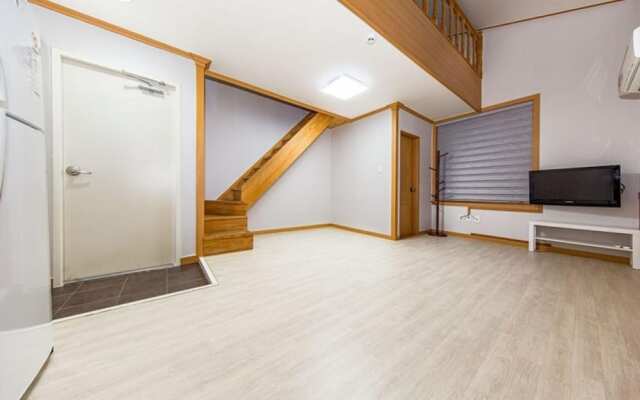Boryeong Blue Beach Pension