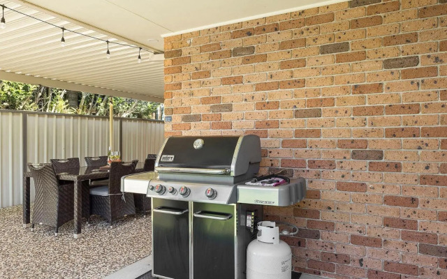 Whitesands Hideaway - STAY three PAY two