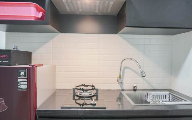 Scenic And Strategic Studio Amethyst Apartment