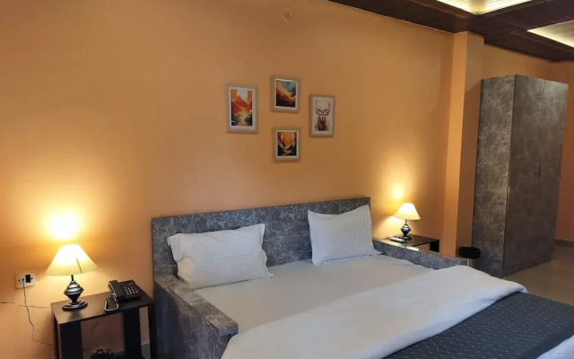 Ganeshwaram Hotel & Restaurant Bhowali