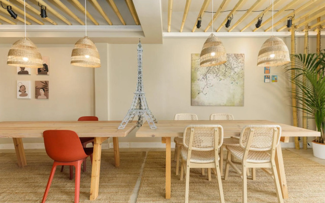 #Infinity & Beyond seafront apts