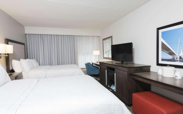 Hampton Inn by Hilton Milwaukee Northwest