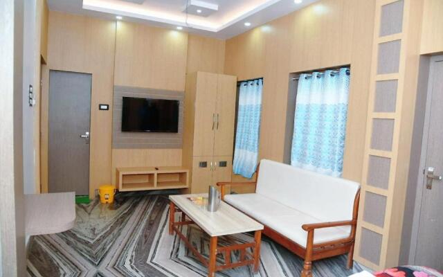 STAYMAKER Aditya Plaza