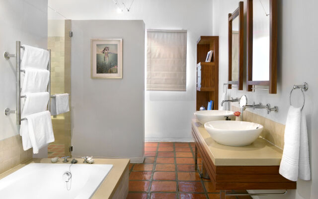 Holden Manz Country House