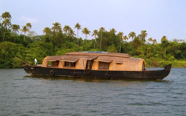 Spice Coast Cruises