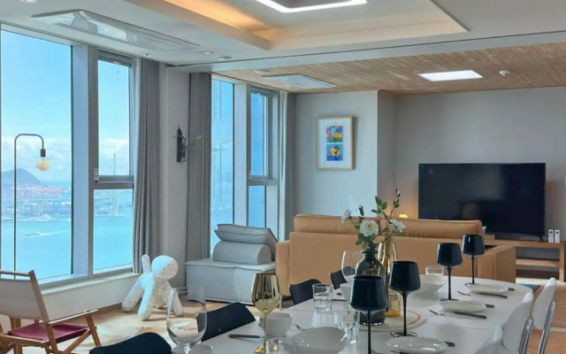 Brown Suites Busan