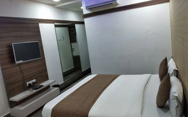 Hotel Samrat