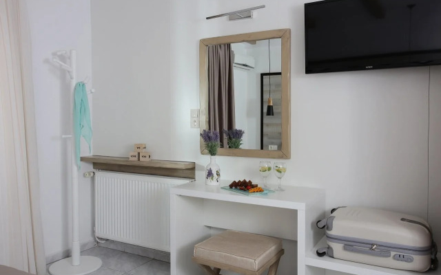 Anny Residences & Suites