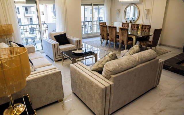 Imperial & Inviting 3bdr Duplex w/ Roof @new Cairo