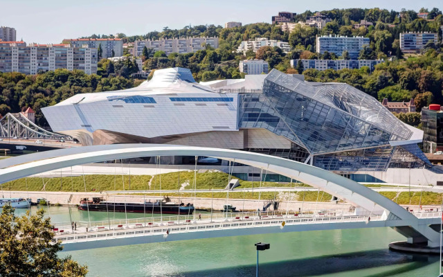Novotel Lyon Gerland Musée des Confluences