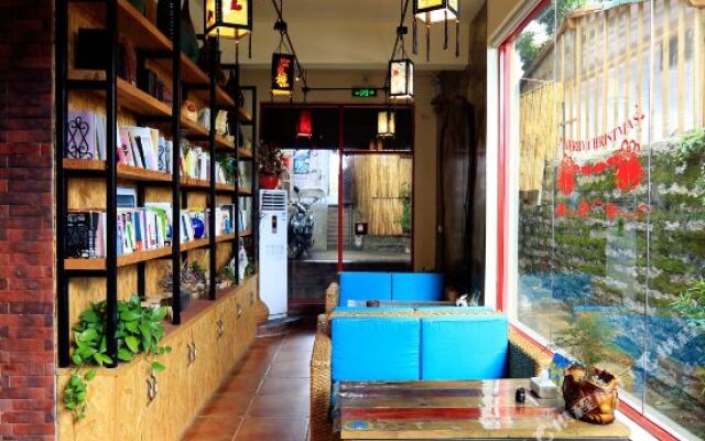 Nankai Garden Holiday Homestay (Shenzhen Dapeng Jiaochangwei Branch)