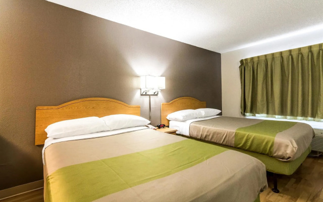 Studio 6 Dallas, TX - Northwest