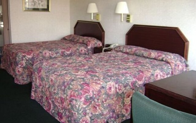 Relax Inn and Suites Hope