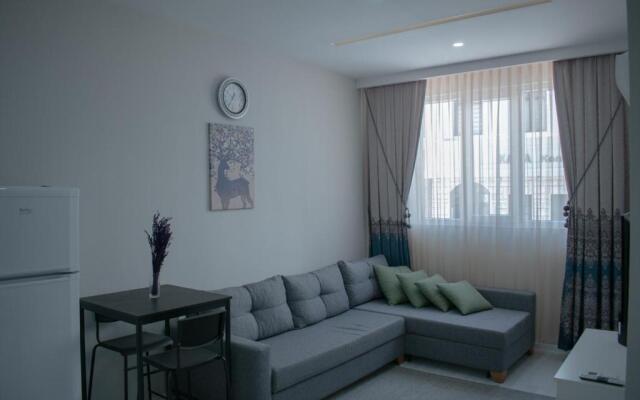 Modern Apartment Near Beach in Muratpasa