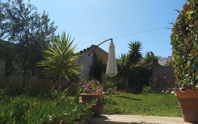 House With 2 Bedrooms in Pedrogão, With Enclosed Garden and Wifi